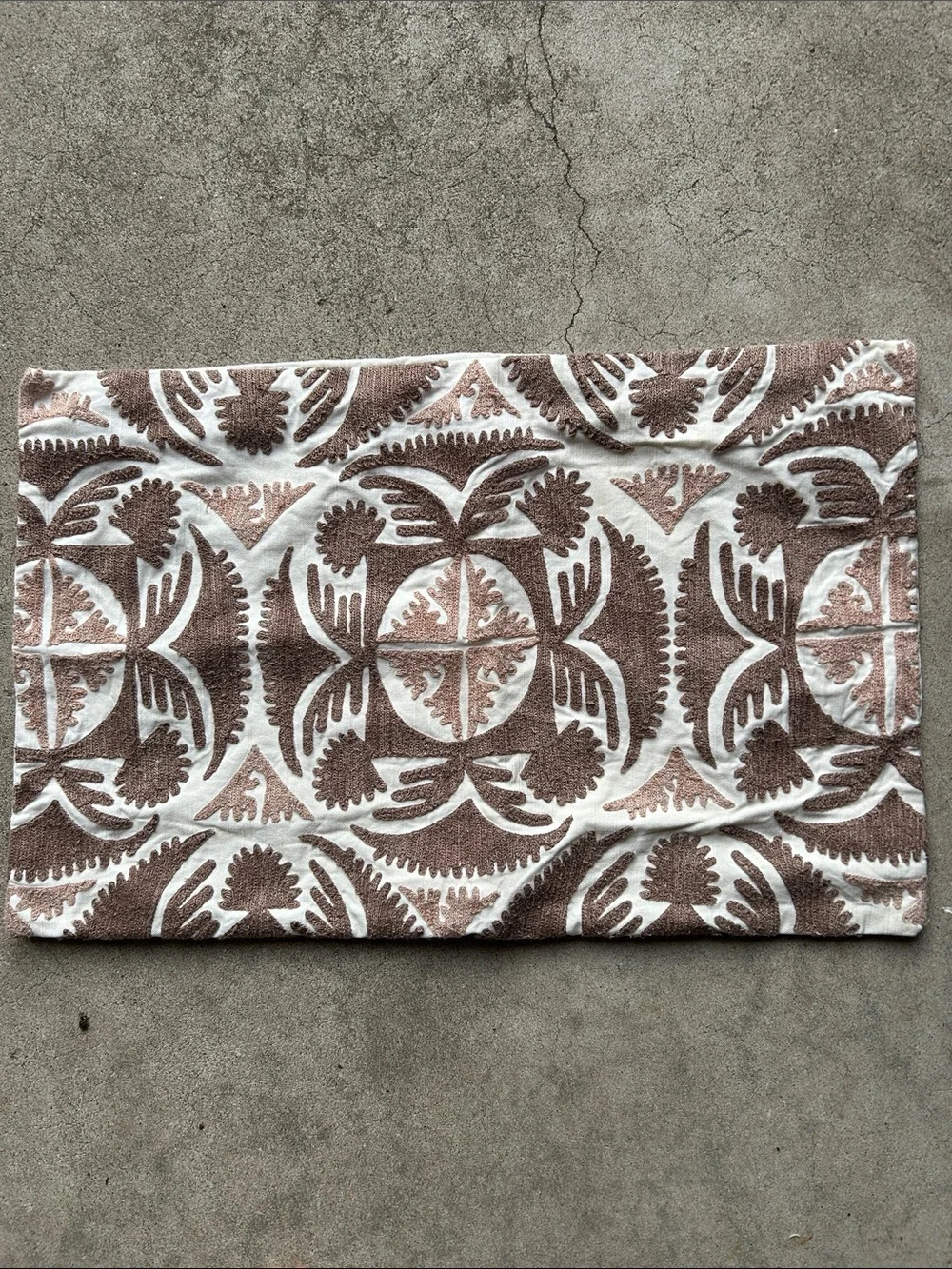 Pottery Barn Handwoven Brown and White Boho Decorative Throw Pillow Cover lumbar